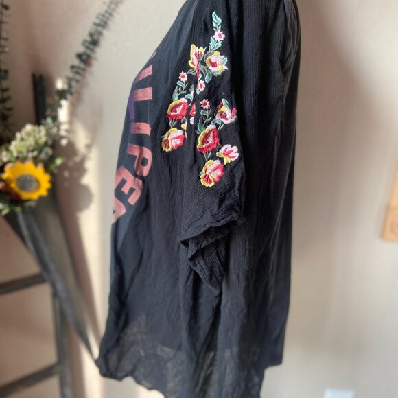 Chili Peppers Band Tee Refashioned Upcycled Free Size Blouse OSFM - Picture 3 of 5